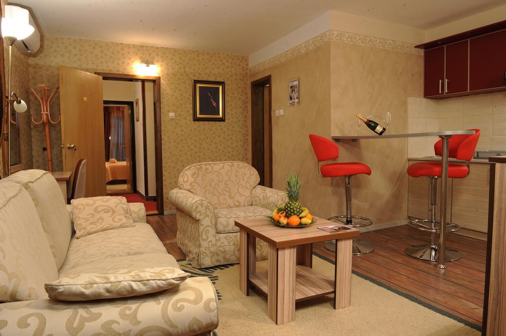 Bed and Breakfast Klub Satelit Златибор Екстер'єр фото